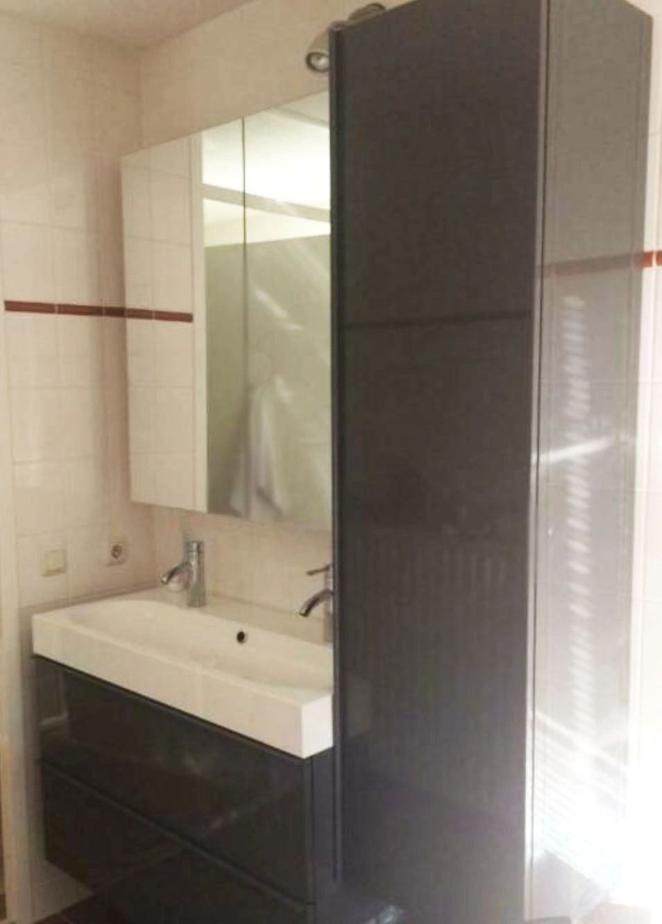 Dampremmende folie voor de badkamer Dampremmende folie voor de badkamer