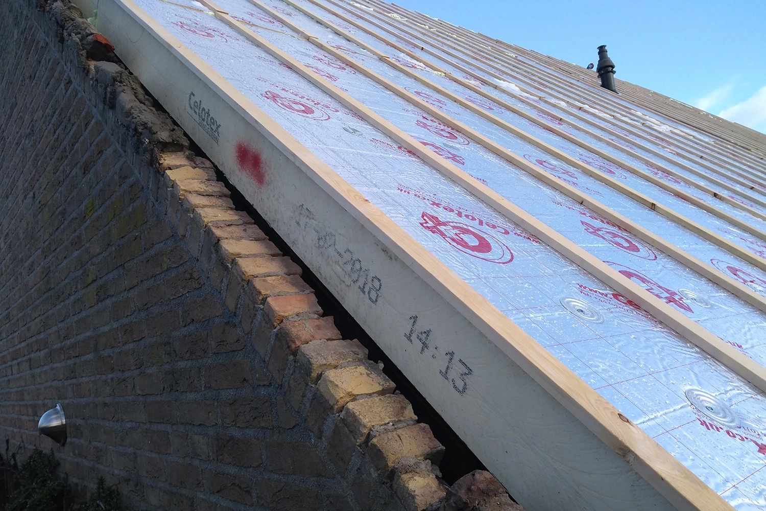 Renovatieplaten op een dak Renovatieplaten op een dak