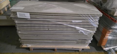 Schadepartij 1065: Vloerelement 2E32 1500x500x20+10 (25x)