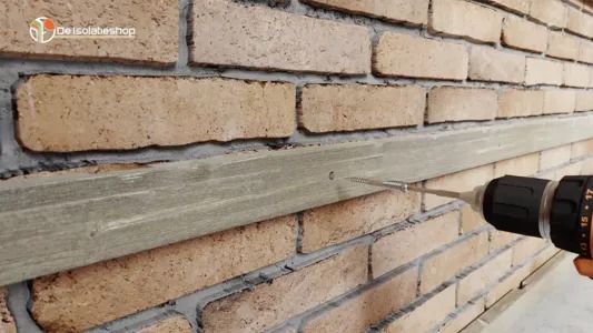 Stap 1 | Bevestig de ventilatielatten